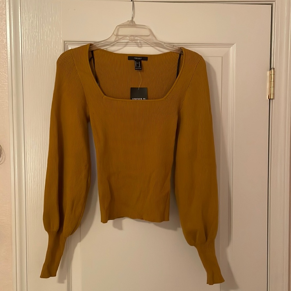 F21 Balloon Puff Sleeve Sweater